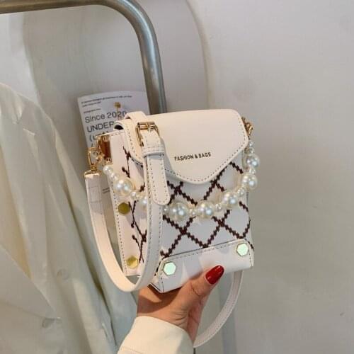 2021 new woman diagonal bag fashion pearl chain bag net red popular embroidery thread mobile phone bag shoulder bag purse Bolsa