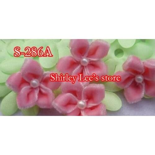 Wholesale --900 X (3cm) Pretty Pink Velvet Ribbon Flower W/Pearl Center,Applique Crafts (S-286A),*FREE SHIPPING BY EMS