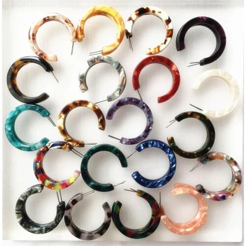 UJBOX 22 Colors Top Quality Acetate Earrings Women Leopard Colored Pink Green Yellow Red Blue Acetic Acid Hoop Earrings