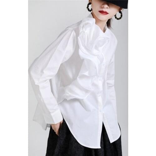 Johnature 2021 New Three-dimensional Flowers Fashion Womens Shirts Spring Solid Color Loose Irregular Female Blouses
