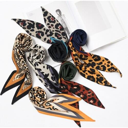 New Leopard Print Bandana Hair Tie Hand Band for Women Elegant Business Print Neck Silk Satin Female Silk Scarf Head Scarf Shawl