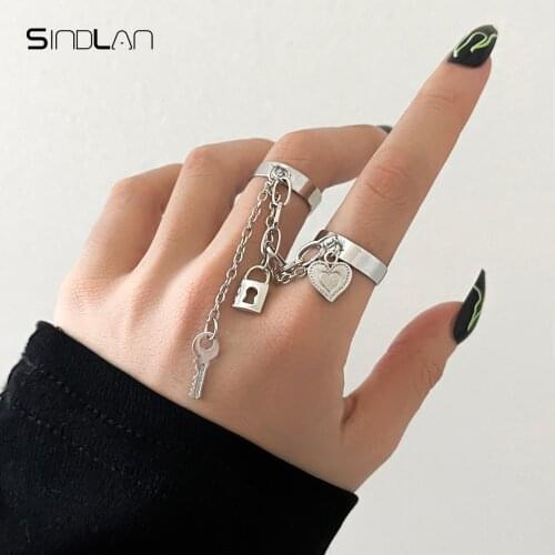 Sindlan Punk SIlver Color Chain Key Rings for Women Vintage Heart Lock Stranger Things Couple EMO Fashion Jewelry Anillos Bijoux