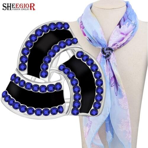 Lovely Propeller Scarf Buckle Rhinestone Brooches Women Accessories Silver color Crystal Triangle Cape Button Brooch Men Jewelry