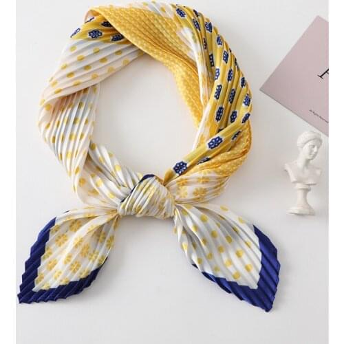 2020 New Lady Crinkle Scarf Print Fashion Shawl and Wraps Female Bag Scarves Neckerchief Hair Band Foulard Women Bandana Hijab