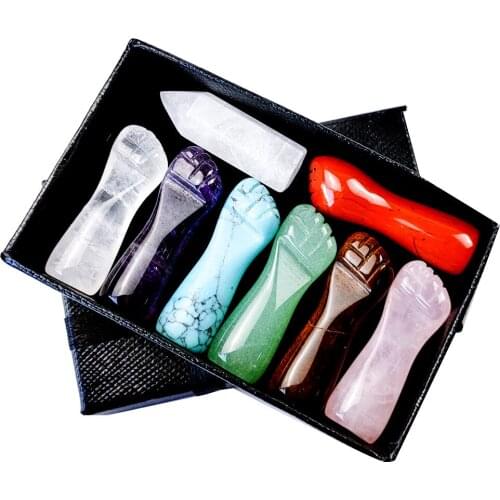 Natural Chakra Quartz Fist Power Stone Hand Carved Crystal Point Wand Figurine Reiki Healing Crystal Stone Home Decoration Gift