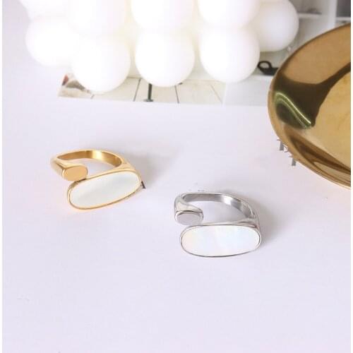 Fashion Gold Color Stainless Steel Oval Rings For Women Finger Jewelry, Simple White Shell Ring Female Friends Gifts Accessories