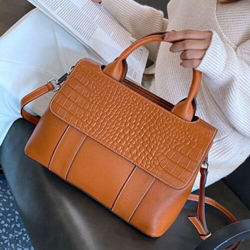 Korean Style Genuine Leather Handbag Womens Messenger bags Fashion Soft Cowhide Ladies Shoulder Crossbody bag Tote Women bag