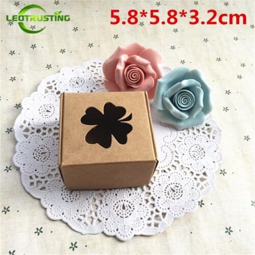 Leotrusting 50pcs 5.8*5.8*3.2cm Brown Kraft Paper Box Natural Kraft Paper Gift Packaging Box Handmade Window Paper Cardboard Box
