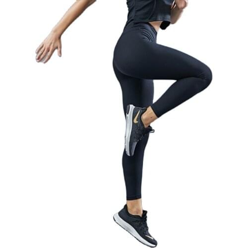 INS European hot style running exercise fitness fast dry yoga wear without embarrassing line high waist honey peach butt tights