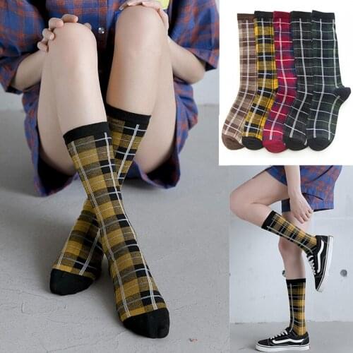 Female Socks Fashion Lattice Cotton Warm College Style College Style Student Leisure Happy Comfortable for Women Winter New Sock