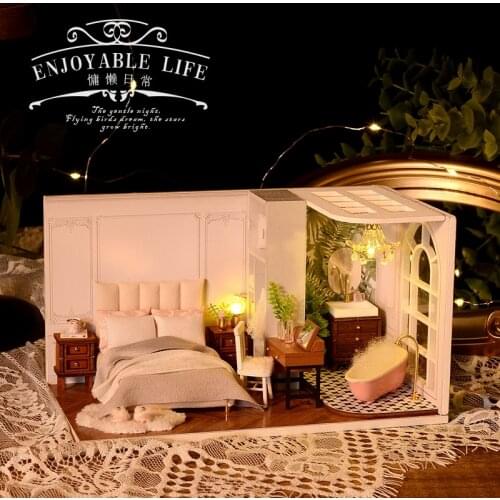 2021 New Doll House Wooden Dollhouse With Cover Kits 3D DIY Miniature Furniture Toys for Children Birthday Christmas Gifts