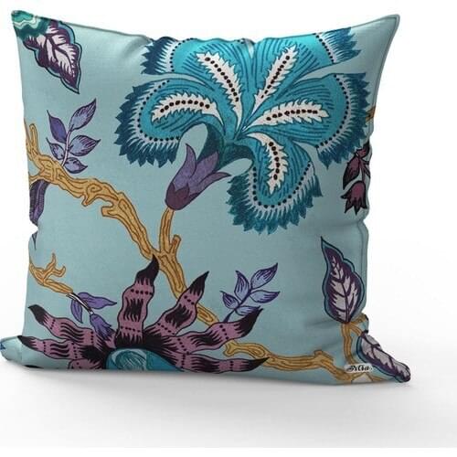 The Mia Pillow 43x43 cm
