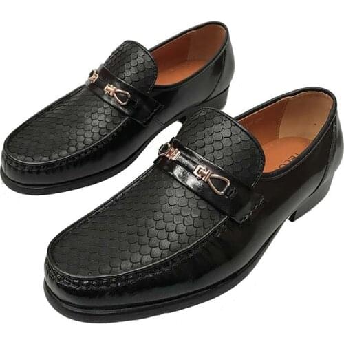 Luxury brand Men Dress Shoes Italian Type Formal Genuine Leather Shoes Men Pointed Toe Wedding Shoes gentleman Shoes