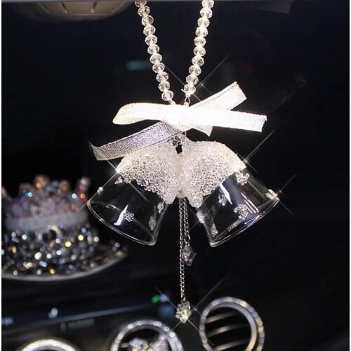 Car Interior Pendants New Fashion High-end Crystal Snowflake Plush Pendants Female Car Interior Decoration Accessories