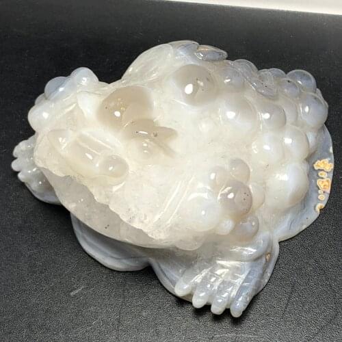 Lovely natural crystal agate golden cicada statue cave quartz warrior crystal cluster home decoration