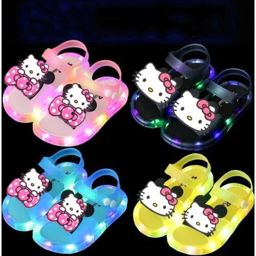 Sanrio 2021 summer new LED Hello Kitty sandals childrens luminous sandals soft bottom fashion baby beach shoes