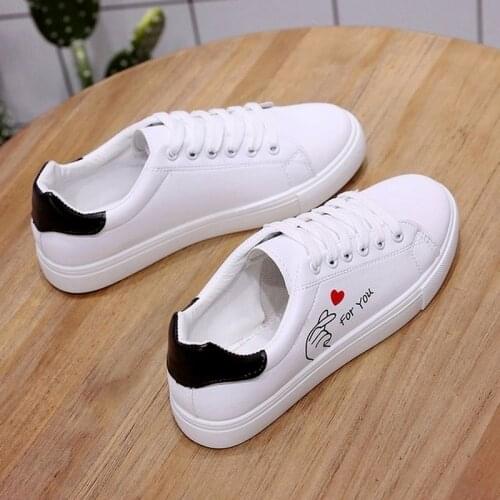 Women Sneakers Leather Shoes Spring Trend Casual Flats Sneakers Female New Fashion Comfort White Vulcanized Platform Shoes