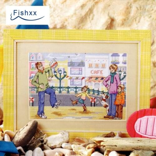 European magazine Fishxx Cross Stitch Kit Crazy103-1 winter impression family travel character hand embroidery