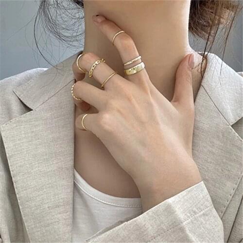 Women Ring Fashion Punk Joint Ring Set Geometric Twist Minimalist Jewelry Circular Gold Ring for Women Street Dance Accessories