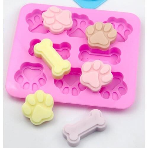 1pcs Dog Footprint Bone Silicone Mold for DIY Chocolate Candy Cake Decoration Plaster Ornaments Fondant Mould Kitchenware Baking