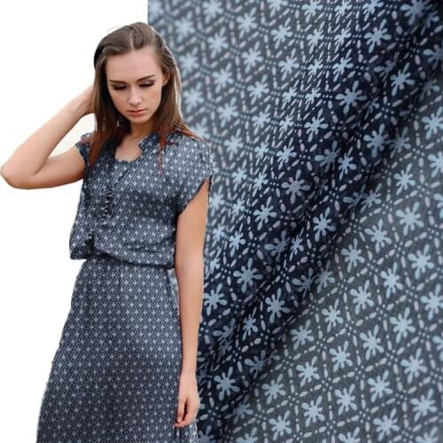 100% Silk Shunyi georgette fabric blue floral clothing fabric spring and summer scarf skirt silk cloth wholesale