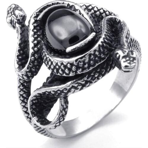 Mens Fashion Cobra Snake Ring Personality Punk Style Retro Black Gem Snake Mens Ring Arrogant Animal Jewelry Fashion Ring