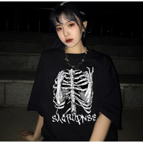 Streetwear skull tees dark cotton casual Vintage cartoon Gothic female Ulzzang short sleeve Harajuku plus size hip-hop T-shirt