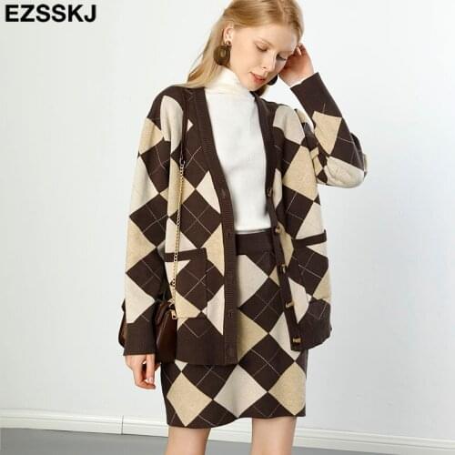 Houndstooth 2 Pieces Set Women Knitted plaid Sweater cardigans + mini skirt rhombus Sweater Set CHIC Knitted Oversize suit