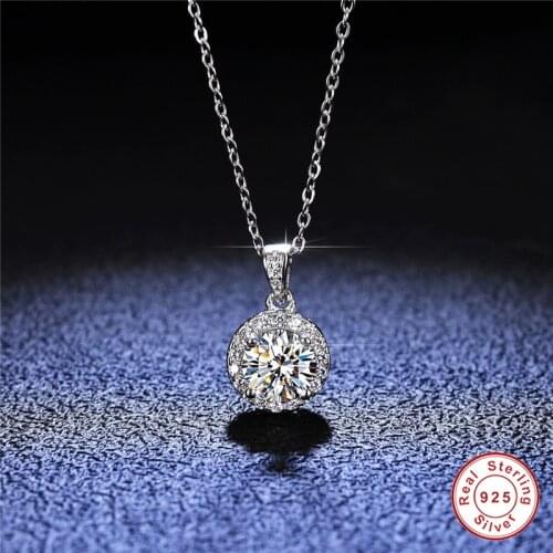 Geoki 925 Sterling Silver Round Perfect Cut 1 ct D Color VVS1 Moissanite Pendant Necklace Luxury Engagement Chain Women Jewelry