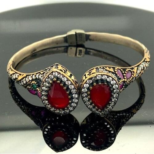 Mercan Silver Stone Bracelets