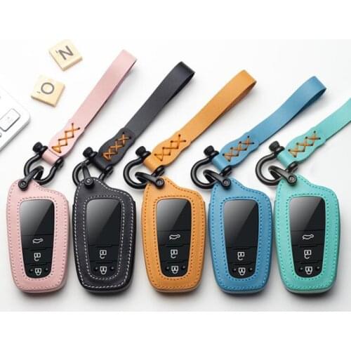 Fashion Genuine Leather Key Holder Cover Case Shell Chain For Toyota Camry Corolla C-HR CHR Prado 2018 2019 Key Protection