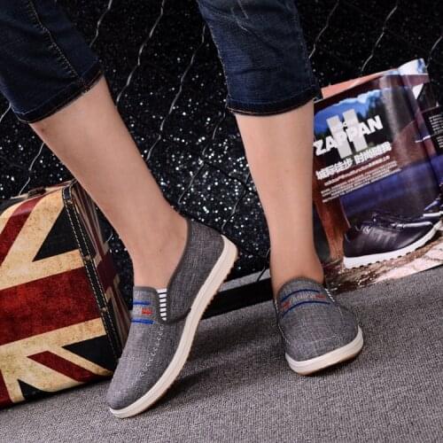 Spring Flat Mens Shoes a Pedal Leisure Shoes Breathable Shallow Mouth Shoes to Help Low Canvas Shoes Old Beijing Cloth Shoes