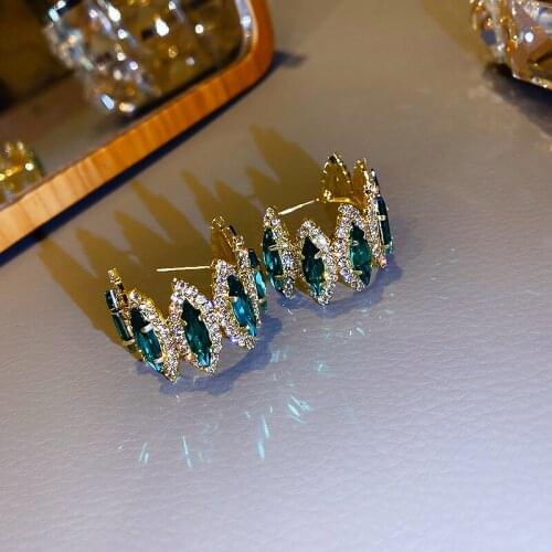 Korean Trendy Luxury Shining Crystal Piercing Earring Vintage Geometric Contracted Personality Stud Earrings Fashion Jewelry