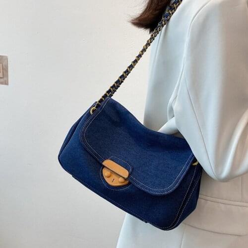 Large-capacity Literary Messenger Bag Female Style Washed Bag Retro Women Denim Bag