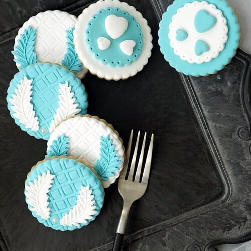 2pcs Simulation fondant cookies Cute decorations Wedding decorations fake cookies