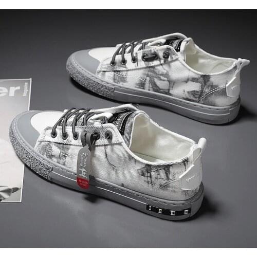 Men Shoes Sneakers Summer Mens White Board Zapatillas Hombre Chaussure Homme