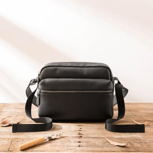 New Handmade Leather Shoulder Messenger Bag Soft Leather Japanese Messenger Bag Retro Mens Casual First Layer of Leather Men