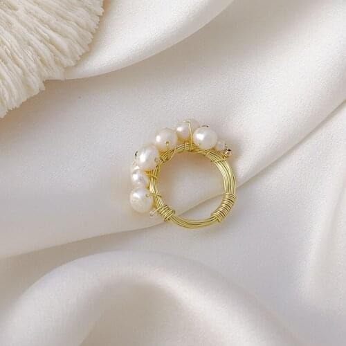 Exquisite Gold Color Baroque Natural Freshwater Pearl Ring for Women Girls Handmade Huggie Knotted Index Finger Ring Jewelry