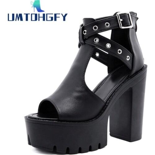 Modern Show Platform Summer Sandals Women Thick Sole Catwalk Metal Rivet Peep Toe Sandals Hollow Out Black Leather Footwear 4142