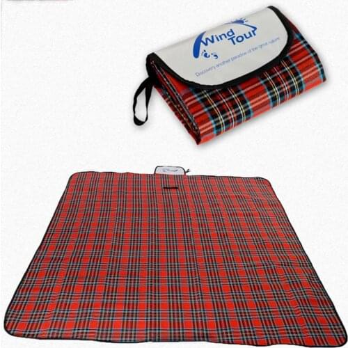 New Outdoor Beach Picnic Folding Camping Mat Multiplayer Waterproof Sleeping Camping Pad Mat Moistureproof Plaid Blanket