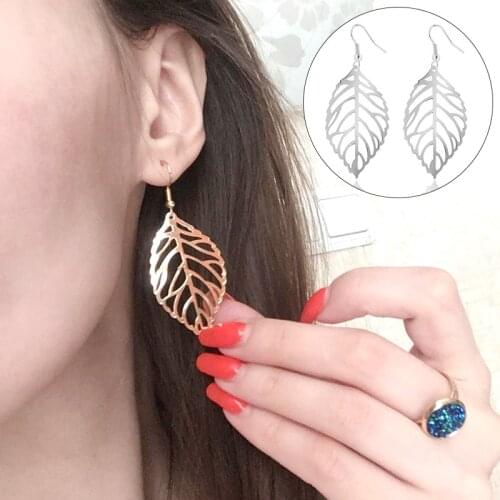 Hot Pendientes Mujer Hot Fashion Wholesale Jewelry Hollow Metal Leaves Dangling Long Statement Drop Earrings For Women