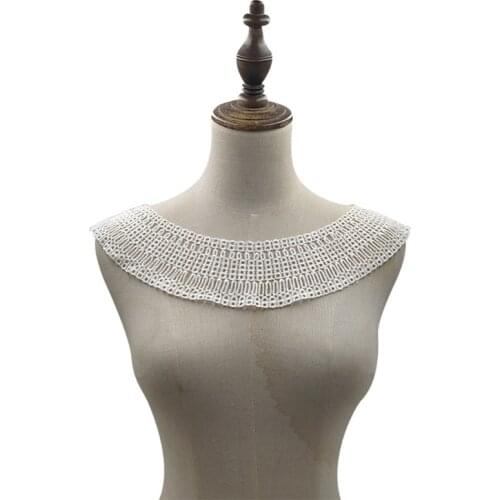 Women Retro French Neck Fake Collar Detachable Polyester Collar in Lace
