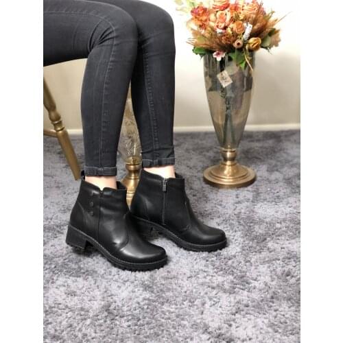 KADIN HAKİKİ DERİ KÜRKLÜ BOT