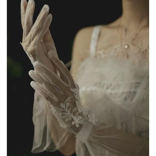 Bride Lace Wedding Gloves Crystal Beaded Tulle Flower Bridal Gloves Women White Finger Long Wedding Accessories Gants De Marie