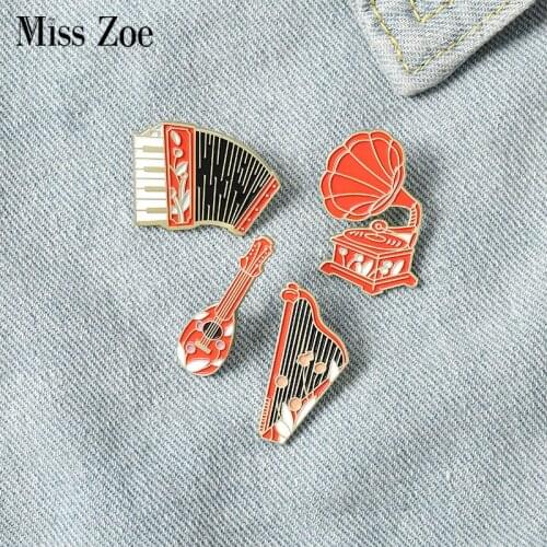 Vintage Instrument Enamel Pin Custom Phonograph Accordion Harp Banjo Brooch Shirt Lapel Bag Old-School Badge Jewelry Gift