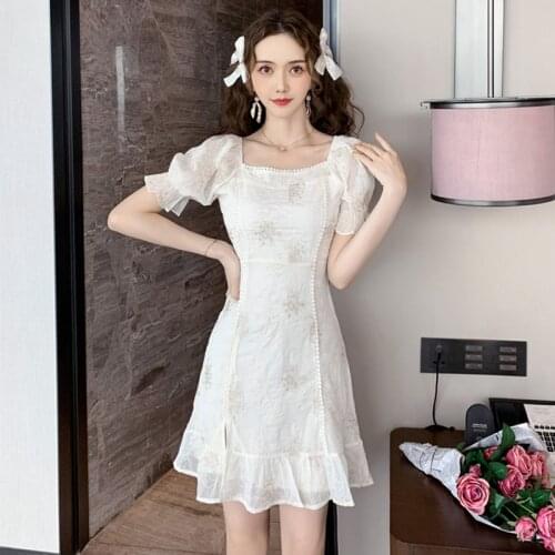 Fashion Korean Retro Square Collar Split Mini Party Dress Ladies Elegant Coffee Break Puff Sleeve Floral Embroidery Beach Dress