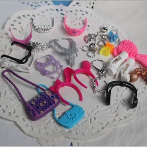 50Packs/Lot Wholesale Shoes/Bags/Crown Plastic Dolls House Miniature Accessories Mini Doll Accessories
