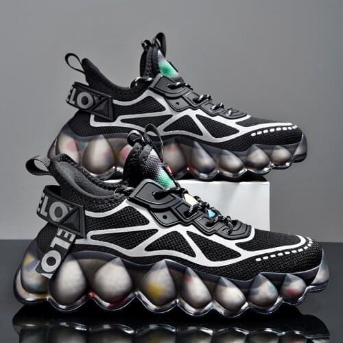 Hot Sale Mens Sneakers 2021 New Breathable Reflective Running Shoes For Men Outdoor Non-slip Tennis Shoes Trendy Male Sneakers
