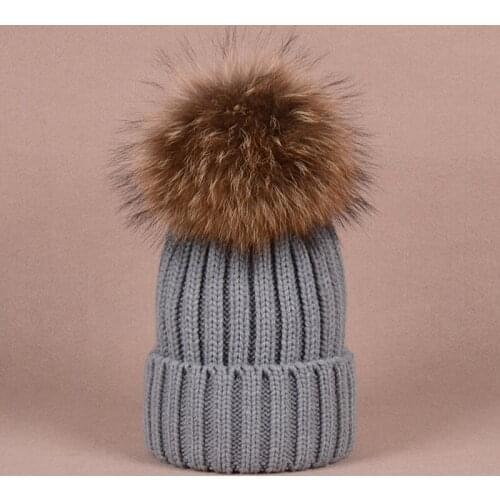 Women Natural Raccoon Skullies big fur pompon fluffy hats Adult winter ponpon caps pompom female pumpon knitted Beanie girls