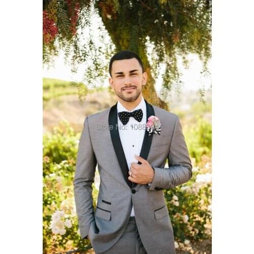 2018 Custom Made Light Grey Mens Suit Black Shawl Lapel One Button Groom Wedding Tuxedo Wedding Party Suits For Men Jacket+Pant